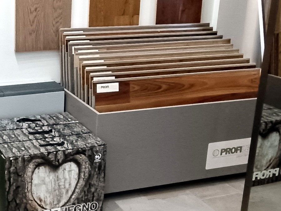 Alcuni parquet disponibili nel nostro showroom